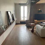 Appartement Unique Au Coeur Du Marais