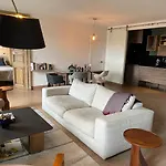Appartement Unique Au Coeur Du Marais
